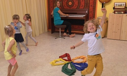 MUSITA Atelier Musik Tanz Theater